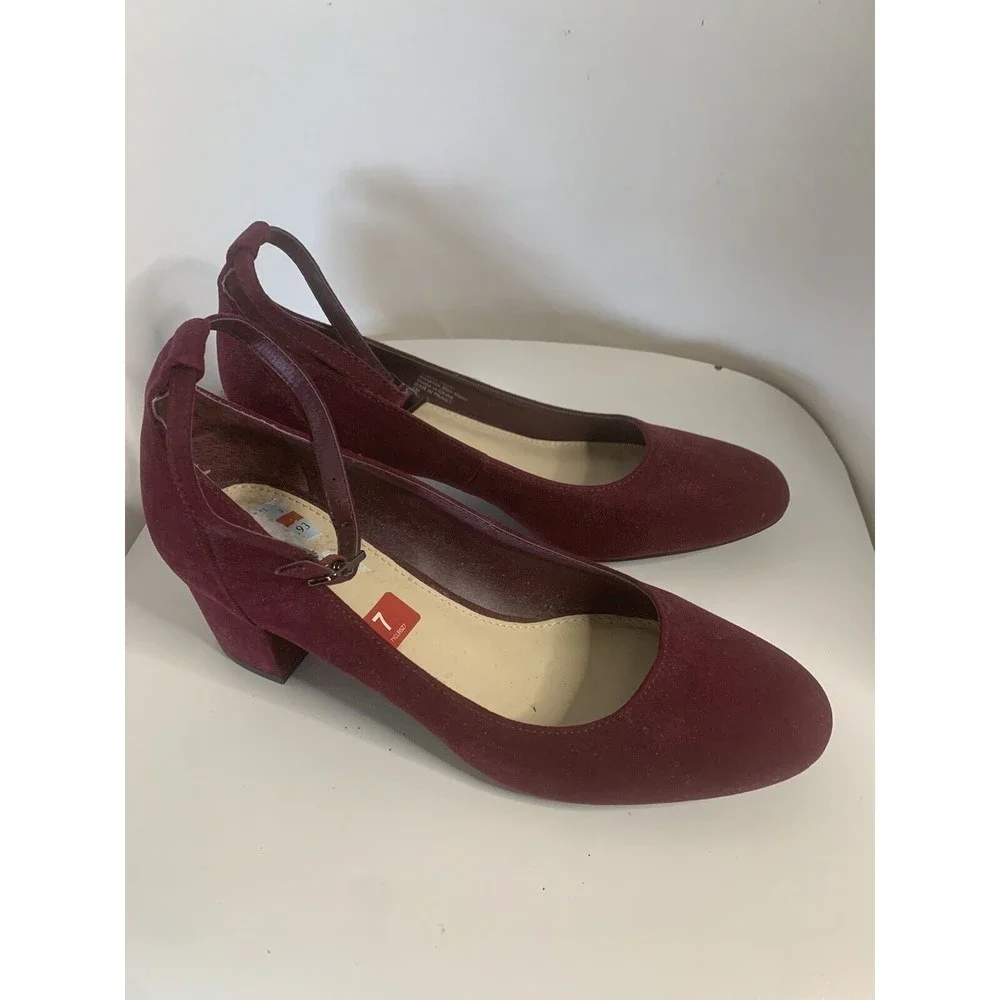 BAR III Women's Strappy Red Wine Shoes Size 7 (1359)